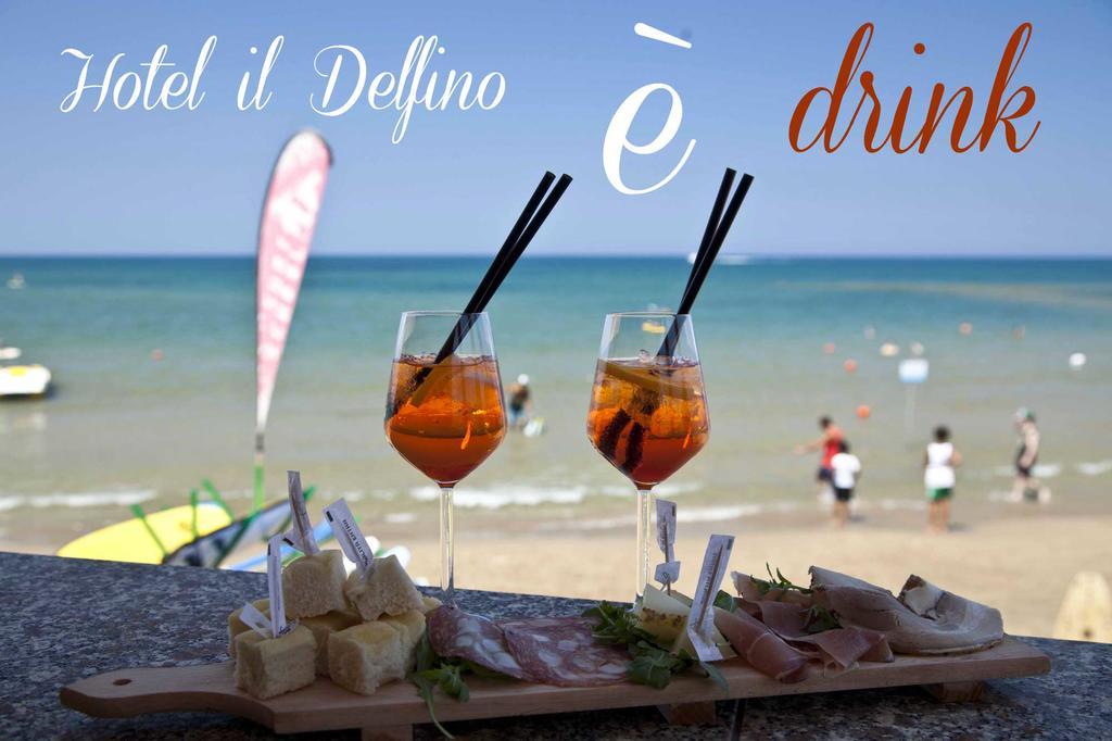 Hotel Il Delfino San Vincenzo Exteriör bild
