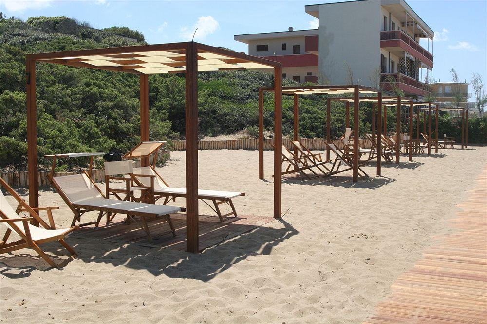 Hotel Il Delfino San Vincenzo Exteriör bild